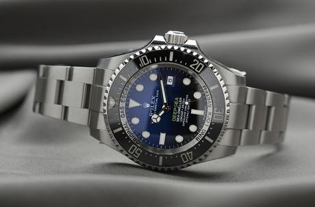 choisir-acheter-montre-luxe-rolex-615x406