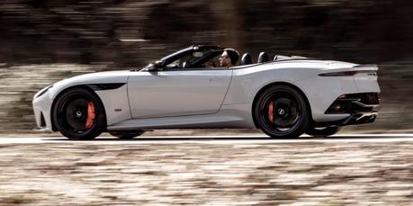 Aston Martin DBS Superleggera Volante