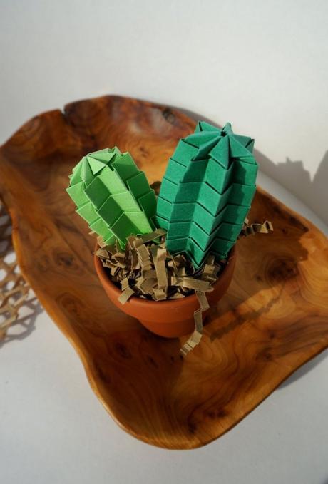 Plante en papier DIY : la solution idéale quand on n’a pas la main verte !