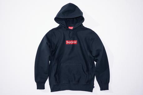 La collaboration Supreme x Swarovski est un symbole pour la marque