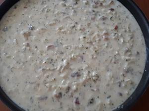 Quiche sans pâte, oignons, lardons et champignons Cliquer sur les photographies pour les agrandir