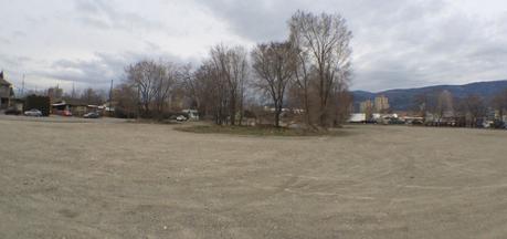 Le marché des agriculteurs et des artisans de Kelowna défend la décision de réinstallation
 – Brasserie artisanale