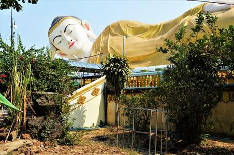 Bouddha couché, Birmanie