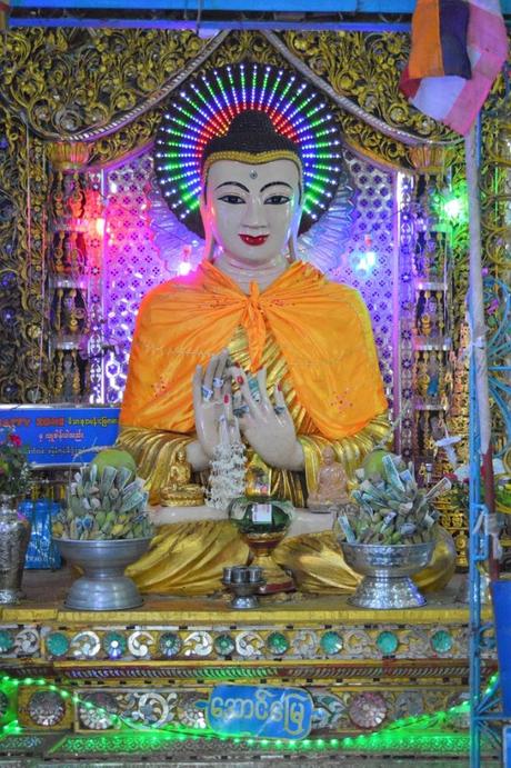 Bouddha illuminé 