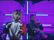 Zola prouve qu’il gardé pieds terre avec clip Papers