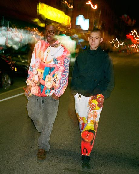 Supreme plonge dans le psychédélique avec une figure de l’art japonais Supreme plonge dans le psychédélique avec une figure de l’art japonais