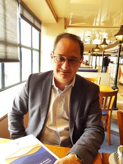 Les 4 et 5 juin « les faiseurs de paix » se réunissent à Caen. François-Xavier Priollaud, maire de Louviers, y a trouvé son nouveau chemin Les 4 et 5 juin « les faiseurs de paix » se réunissent à Caen. François-Xavier Priollaud, maire de Louviers, y a trouvé son nouveau chemin