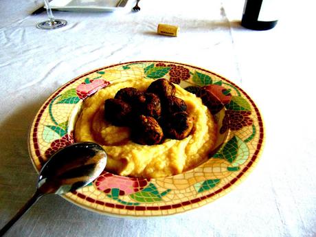 Purée de chou-fleur et pois chiches avec boulettes Purée de chou-fleur et pois chiches avec boulettes