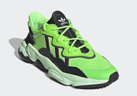 La Adidas Ozweego opte pour un coloris Neon Green