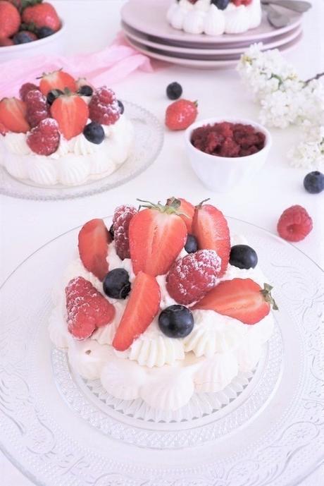 Pavlova aux fruits rouges