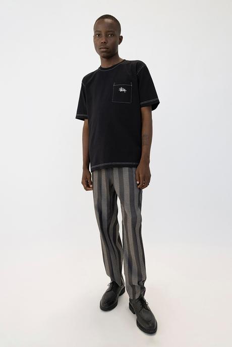 Stüssy présente sa collection SU19 avec en prime un édito signé Mark Lebon Stüssy présente sa collection SU19 avec en prime un édito signé Mark Lebon
