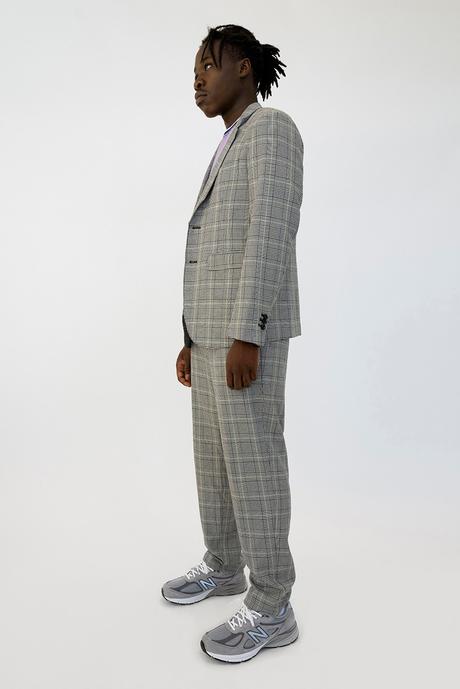 Stüssy présente sa collection SU19 avec en prime un édito signé Mark Lebon Stüssy présente sa collection SU19 avec en prime un édito signé Mark Lebon