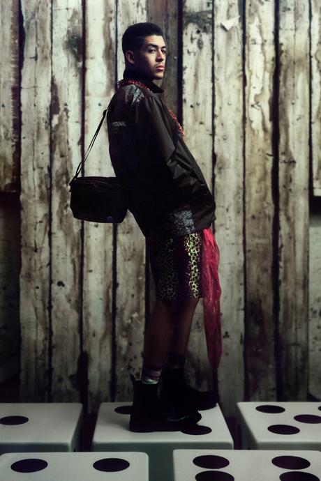 Stüssy présente sa collection SU19 avec en prime un édito signé Mark Lebon Stüssy présente sa collection SU19 avec en prime un édito signé Mark Lebon