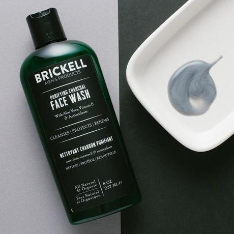 Meilleure routine de soins de la peau pour hommes pour les employés de bureau