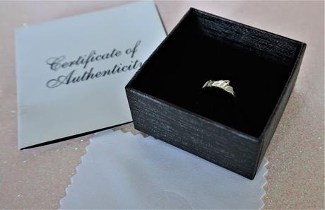 Ma bague oNecklace, l'amour au doigt Ma bague oNecklace, l'amour au doigt