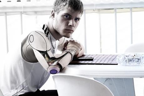ROBOT HUMANOID...