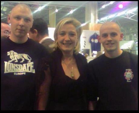 Marine Le Pen fait (encore) un selfie avec (encore) un ami nazi… #RN #fachosphere
