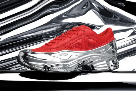 Raf Simons présente 6 Ozweego en chrome pour adidas Raf Simons présente 6 Ozweego en chrome pour adidas
