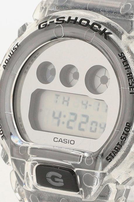 Beams imagine deux G-shock transclucides pour Casio