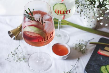 Cocktail Lillet Tonic Rosé à la rhubarbe