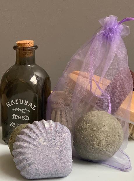 bombes de bain bio écolo coquillage boule de bain - blog déco - clemaroundthecorner