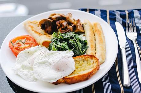 Fin d’un mythe : ne pas sauter le petit déjeuner pour maigrir. Fin d’un mythe : ne pas sauter le petit déjeuner pour maigrir.