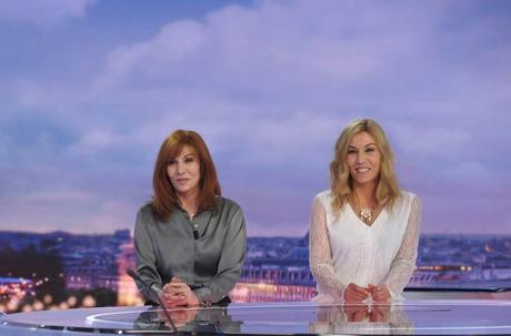 NI UNE NI DEUX - Mathilde Seigner et Marie-Anne Chazel au Cinéma le 29 Mai