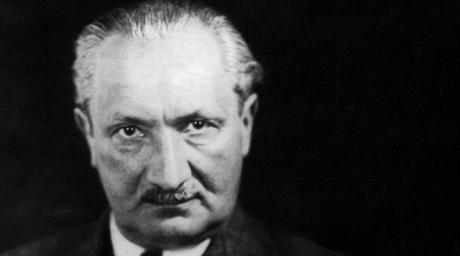 Les « cahiers noirs » de Martin Heidegger, l’irrésistible polémique