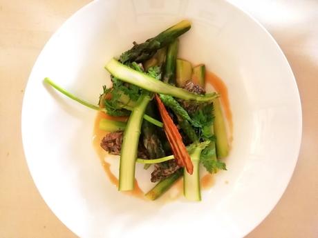 Asperges vertes et morilles © Olivia Goldman Asperges vertes et morilles © Olivia Goldman