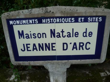 MAISON NATALE DE Jeanne d'ARC P1020917.JPG