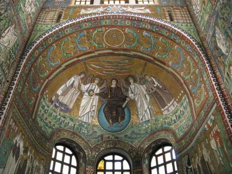 526-547 Christ entre Saint Vital et l'eveque Ecclesisus San_Vitale, Ravenna