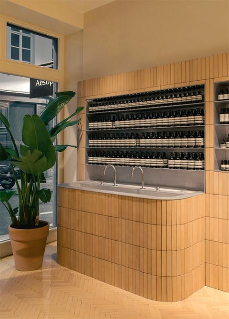 La boutique Aesop de Bruxelles est un hommage à l’architecture belge