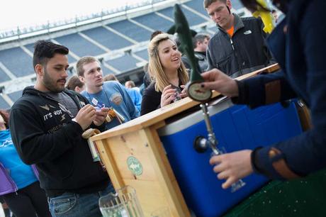 Dogfish À la tête d'un pionnier de la bière de 20 ans
 – Fabrication de bière