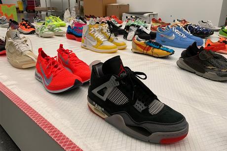 Virgil Abloh dévoile des samples de Jordan et Nike Off White pour son exposition