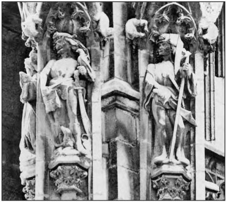 1500 ca Tour de Beurre cathedrale de rouen deux officiers (fauconnier connetable)