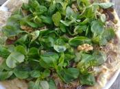 Pizza Grenobloise (mâche, bleu, jambon noix)