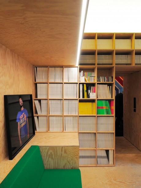 Le décor du nouveau studio d’enregistrement d’Etienne de Crécy Le décor du nouveau studio d’enregistrement d’Etienne de Crécy