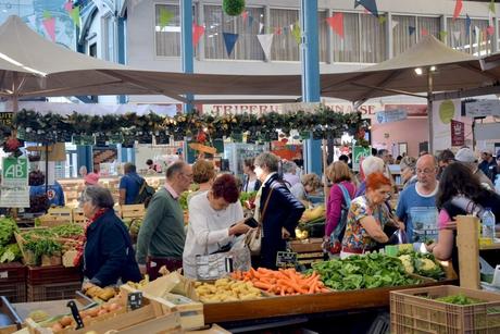 Le marché couvert de Dijon © French Moments