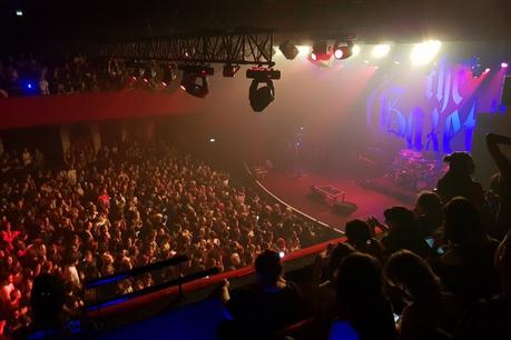 The GazettE enflamme le Bataclan 12 ans après