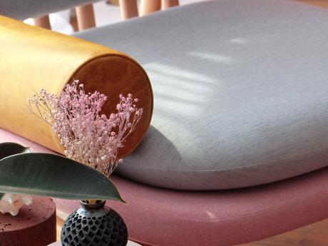 Fauteuil Ocaso par Paul Couture Fauteuil Ocaso par Paul Couture