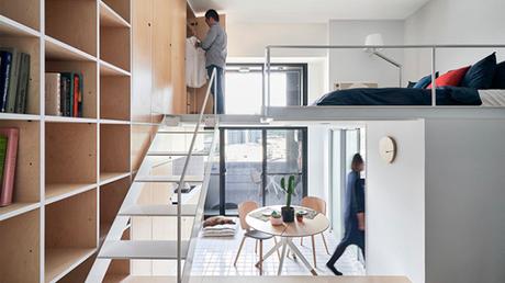 Un petit appartement organisé sur trois étages pour améliorer le sentiment d’espace