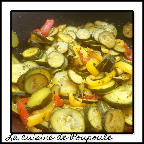 Poêlée de Courgettes et poivrons au pesto Poêlée de Courgettes et poivrons au pesto