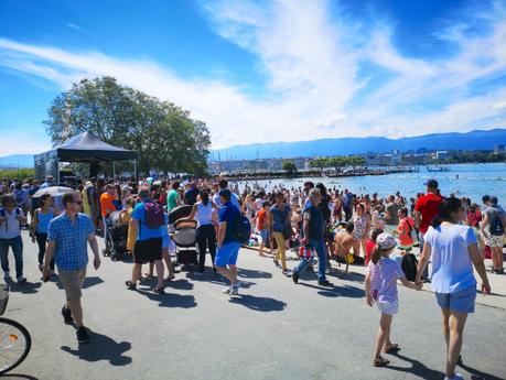 Une promenade dominicale sur «La plage» de Genève Une promenade dominicale sur «La plage» de Genève