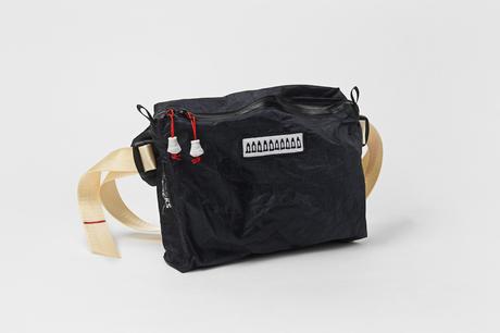 Les sacoches du FANNY Pack de Tom Sachs seront disponibles aujourd’hui