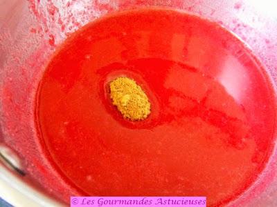 Rhubarbe rôtie dans un jus de groseilles à la verveine citron (Vegan)