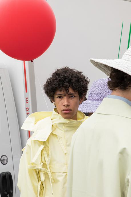 Backstage : le défilé Louis Vuitton Homme printemps-été 2020 Backstage : le défilé Louis Vuitton Homme printemps-été 2020