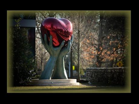 Divers - Sculptures de Lorenzo Quinn - suite