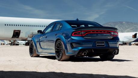 Dodge Charger SRT Hellcat Widebody: sauvage