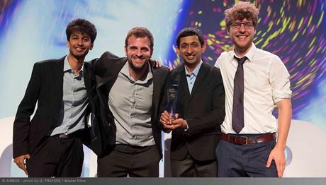 Une équipe d’étudiants novateurs des Pays-Bas remporte le concours international « Fly Your Ideas » 2019 organisé par Airbus Une équipe d’étudiants novateurs des Pays-Bas remporte le concours international « Fly Your Ideas » 2019 organisé par Airbus