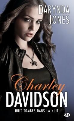 Charley Davidson, tome 9 - Neuf tombes et des poussières Couverture Charley Davidson, tome 08 : Huit tombes dans la nuit